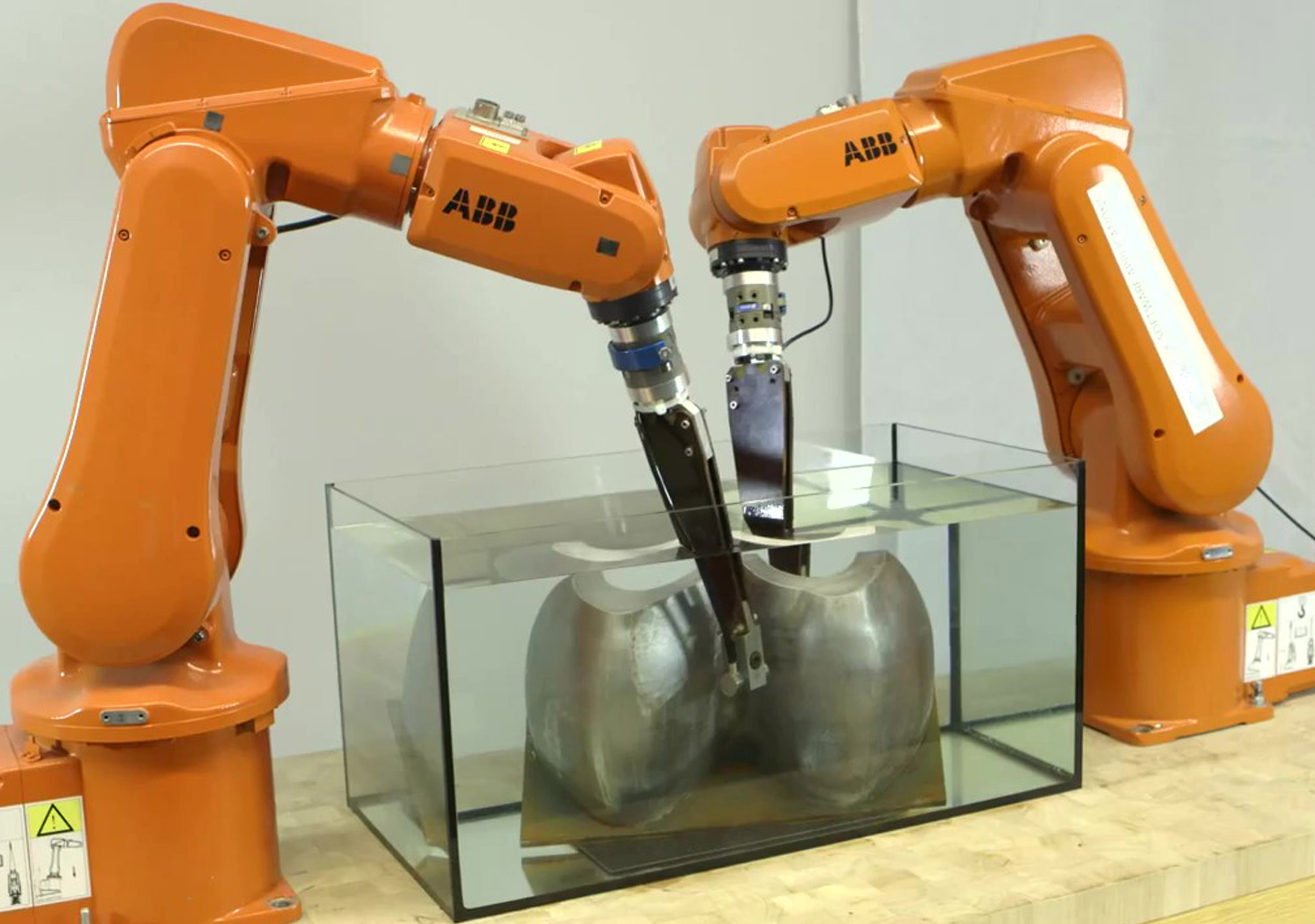 桌面机器人超声相控阵水浸检测系统